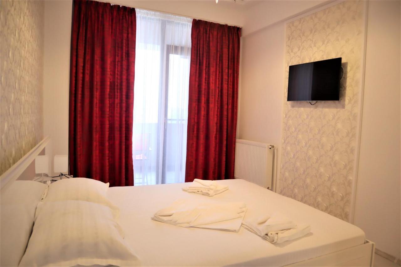 Thomas Luxury Apartment Navodari Bagian luar foto