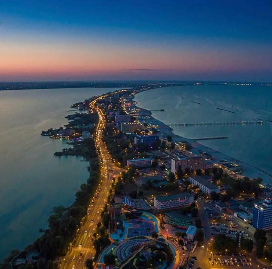 Thomas Luxury Apartment Navodari Bagian luar foto